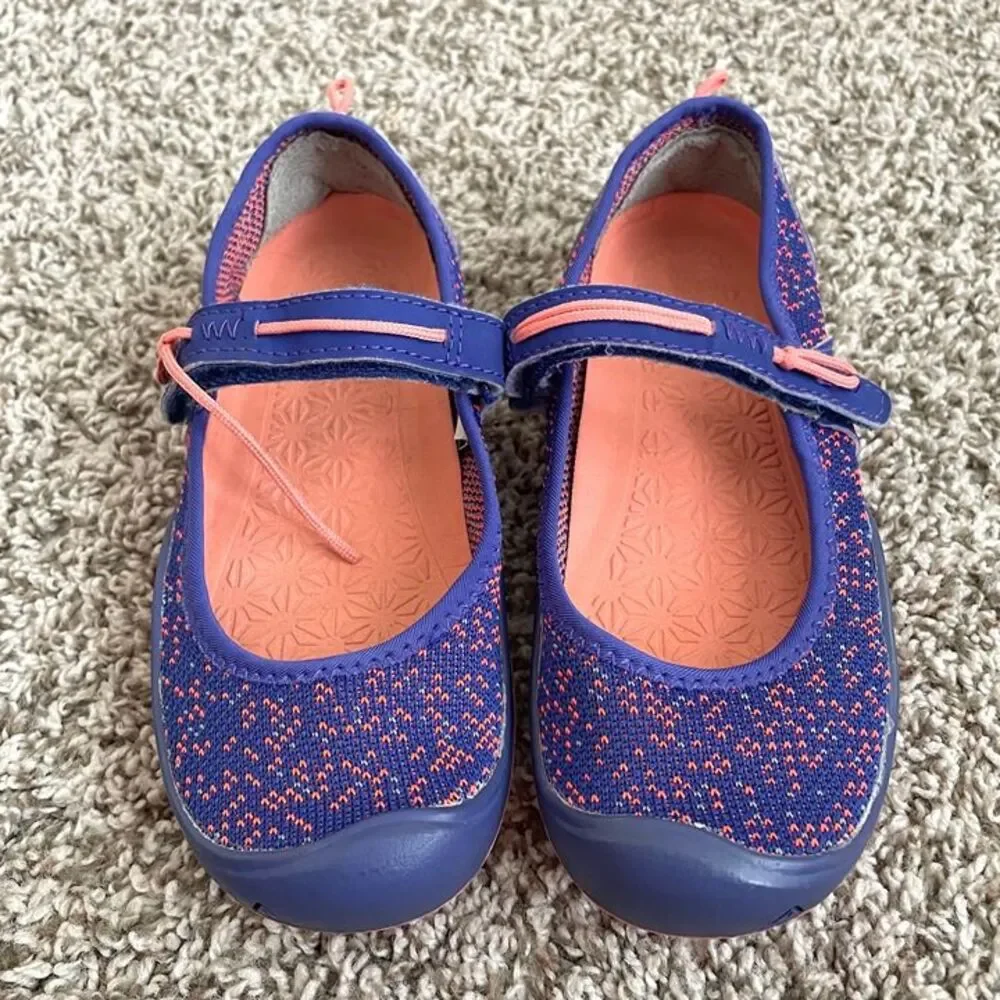 Size 1 / Girls KEEN Sandals